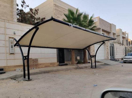 مظلات سيارات