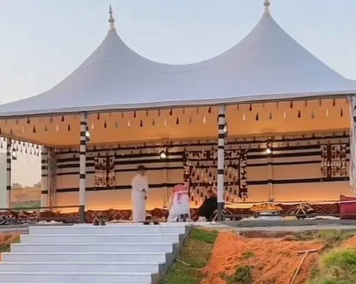 بيوت شعر ملكية وعادية
